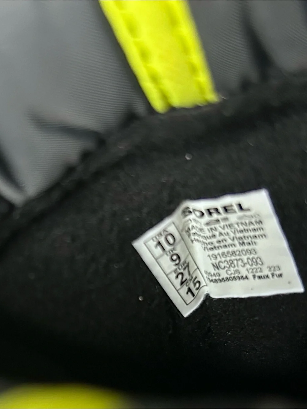 NEW Sorel Whitney II Puffy Mid Winter Boots Black/Multi Size 10 Toddler